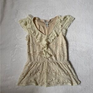 American Rag Cream Cap Sleeve Ruffled Blouse